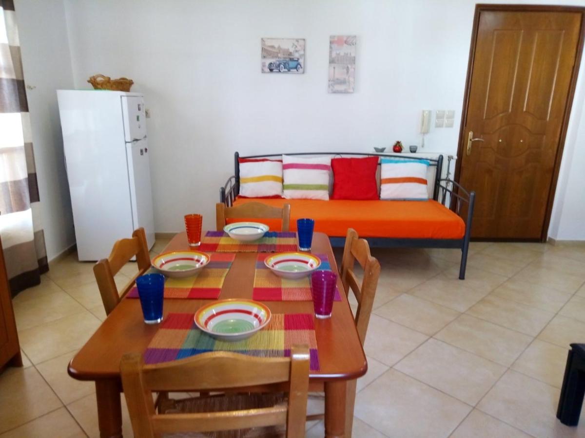 Delicatessen House Διαμέρισμα Λεωνίδιο Εξωτερικό φωτογραφία